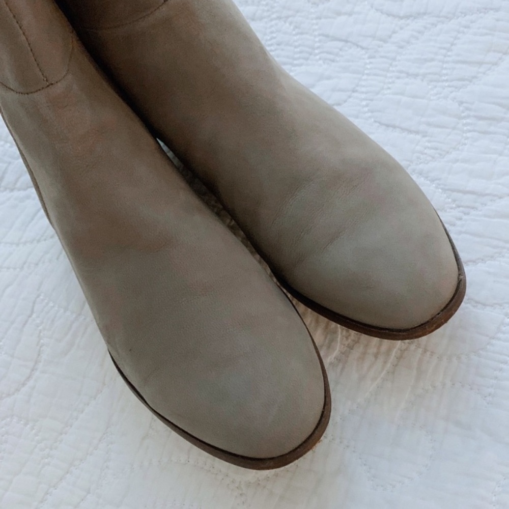 Louise et Cie Valley Suede Boots